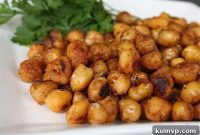 Crispy Cajun Chickpea Skillet