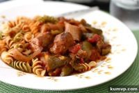 Hearty Slow Cooker Chicken Sausage and Peppers