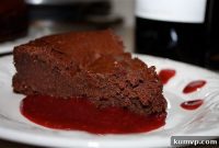 Girls’ Night In: Wine, Cheese & Sweet Treats