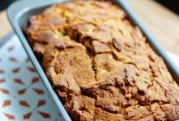 Spiced Autumn Apple Pumpkin Loaf