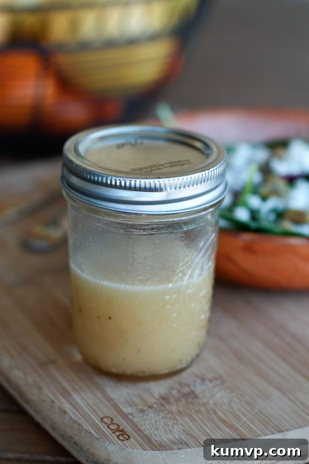 Golden Maple Vinaigrette 3 Simple Grapefruit Vinaigrette bright and refreshing for summer salads