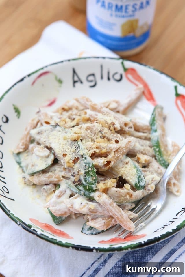 Whole Wheat Pasta with Ricotta, Zucchini, and Walnuts: A Modern Family Favorite Delicious Whole Wheat Pasta with Ricotta, Zucchini, and Walnuts, a perfect family meal.