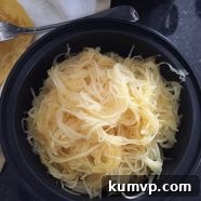 Instant Pot Spaghetti Squash - great for meal prep!