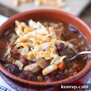 Slow Cooker Chicken and Farro Chili Recipe Photo