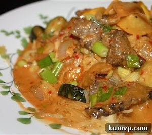 Thai Curry Squash Noodles 6 A tantalizing image of the prepared Thai Curry Spaghetti Squash, ready to serve.