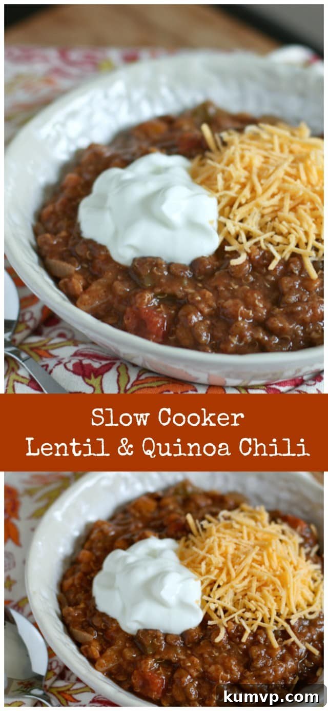 Hearty Slow Cooker Lentil and Quinoa Chili - a wonderful vegetarian dish perfect for cool weather!