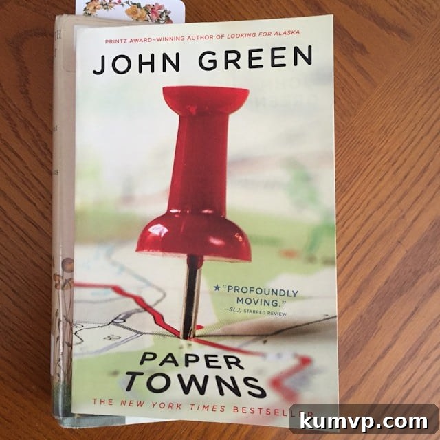 Paper Towns by John Green book cover