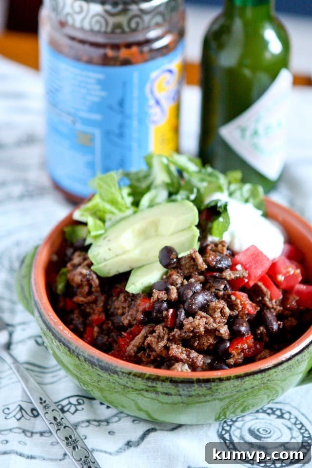 Change up your Taco Tuesday routine with these easy Taco Turkey & Black Bean Rice Bowls. These rice bowls are also great for meal prep!